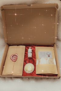 Exquisite Christmas Gift Box